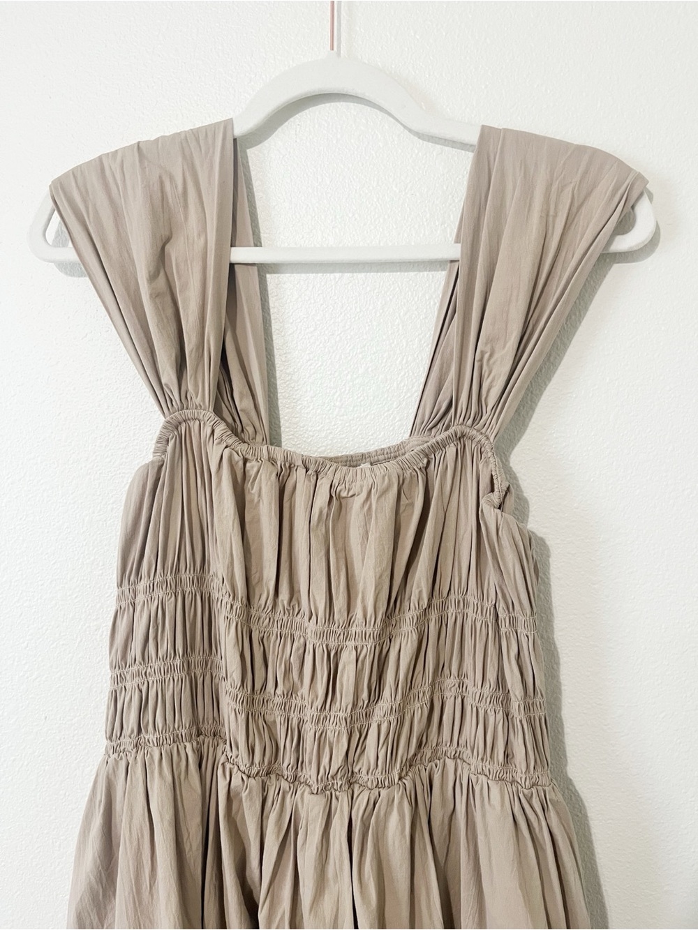 Pomander Place Noah Midi Dress - Picture 3 of 5